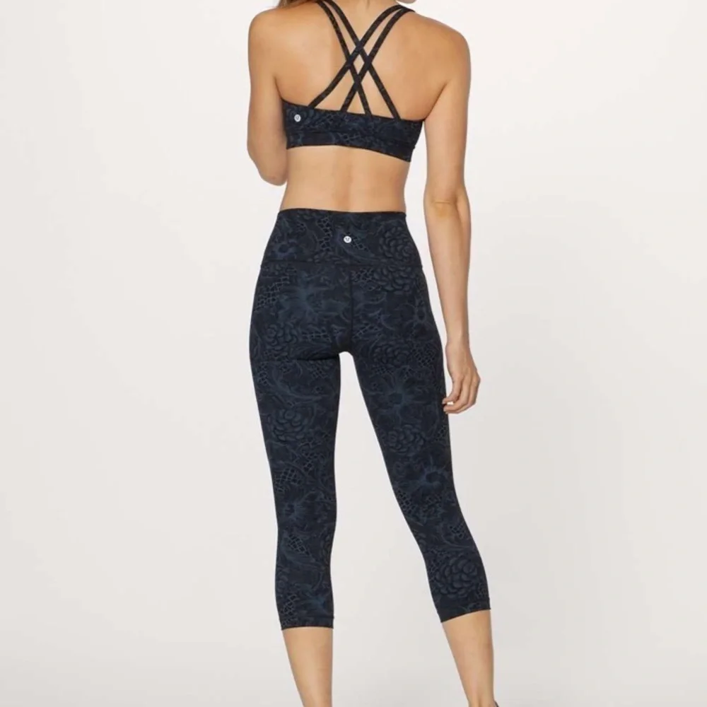 Lululemon Wunder Under Crop Hi-Rise 21